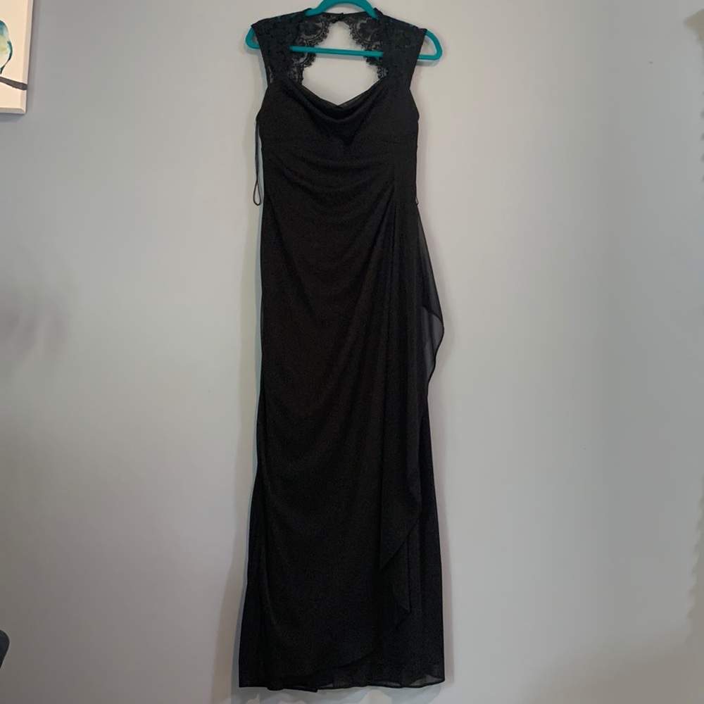 Collection Dressbarn Elegant Dress Size 6 Black Sheer overlay Lace Shoul…